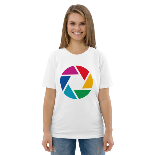 Camera aperture - Unisex organic cotton t-shirt for photographers